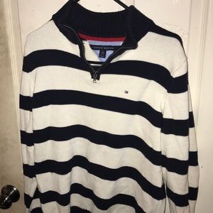 Tommy Hilfiger sweater